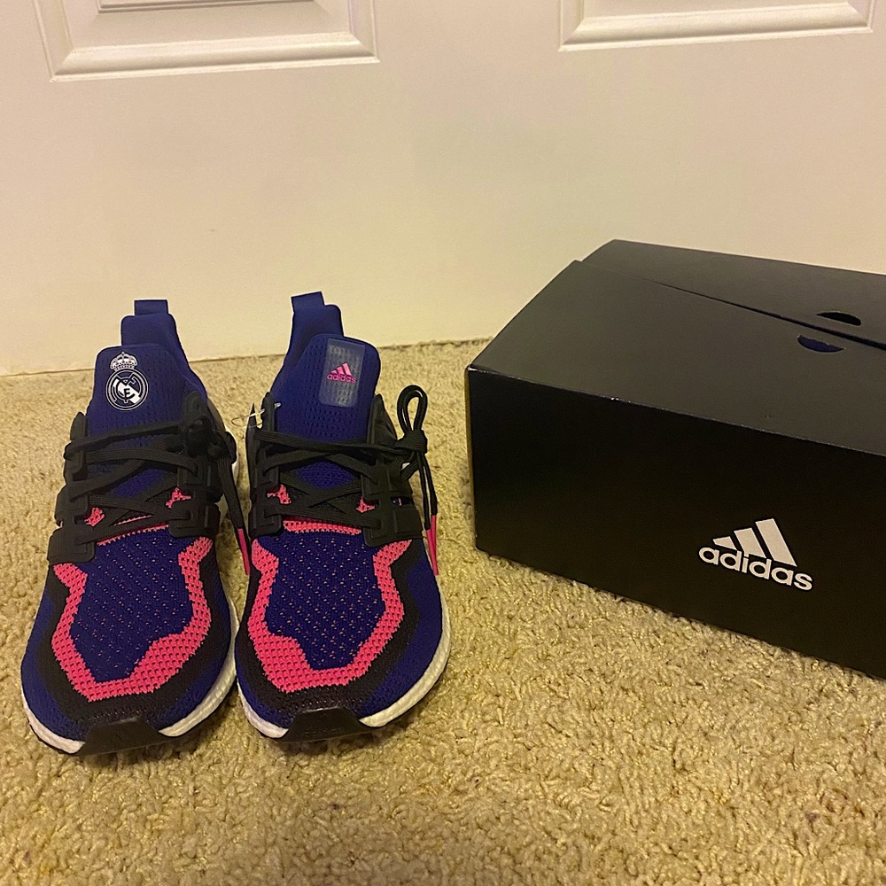 ULTRABOOST DNA x REAL MADRID